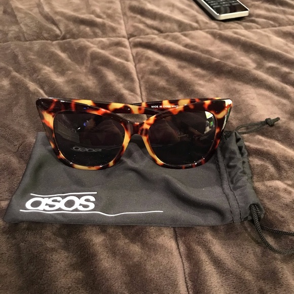 ASOS cateye sunglasses - Picture 4 of 4
